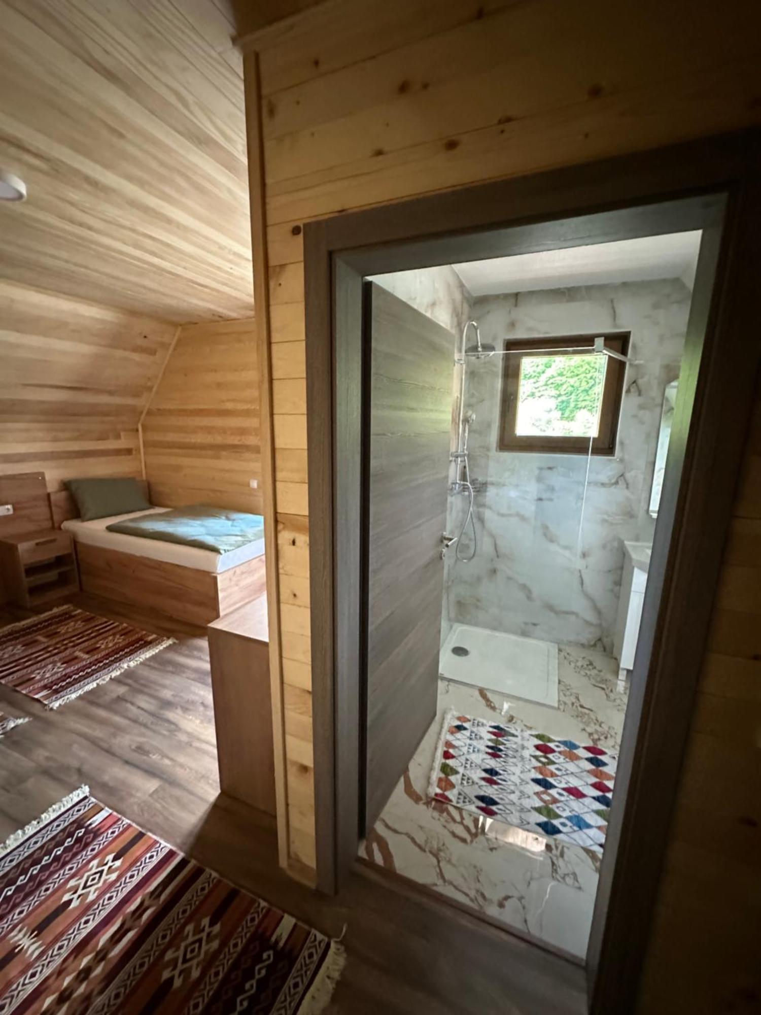 Bungalow House - 5 Rooms Zolaci Exterior foto